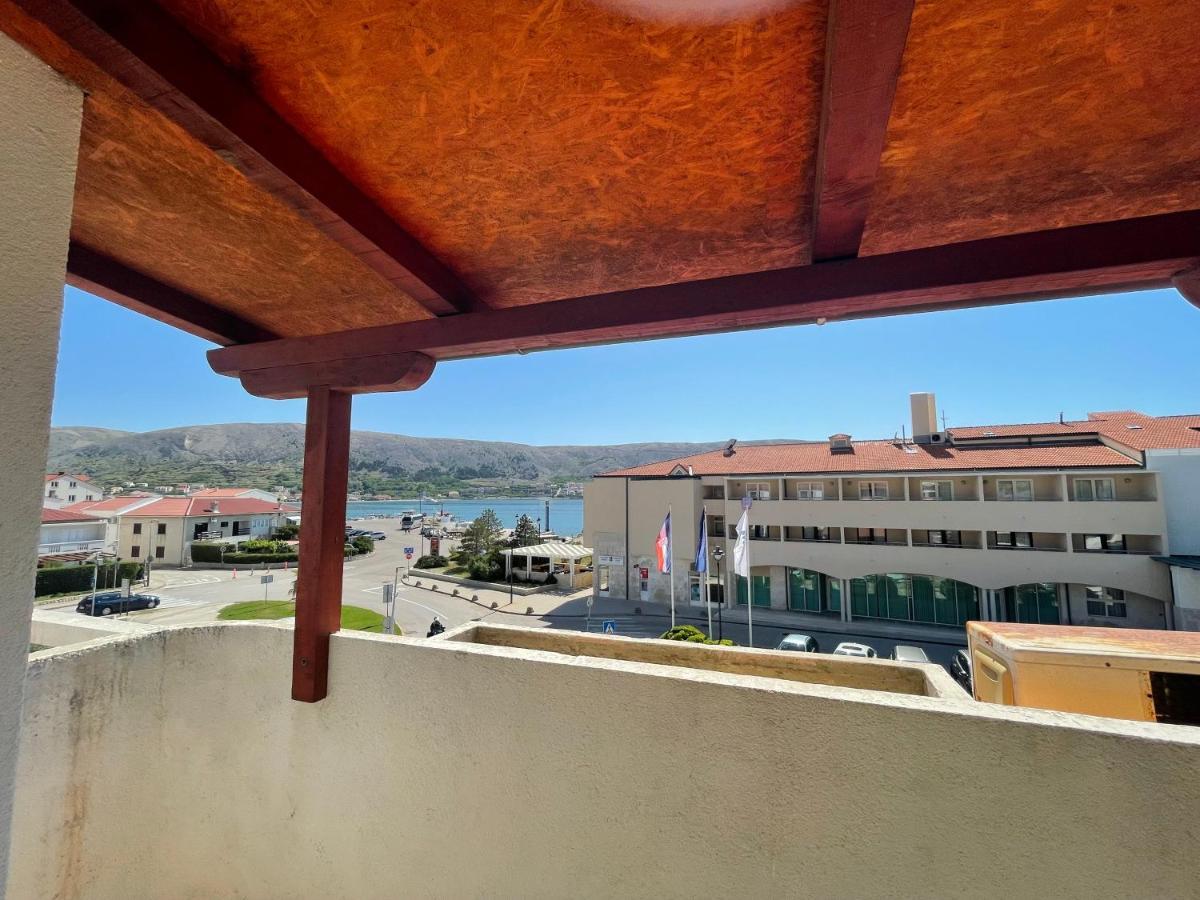 Pag Marina Rooms & Apartment Pag Town Exterior photo