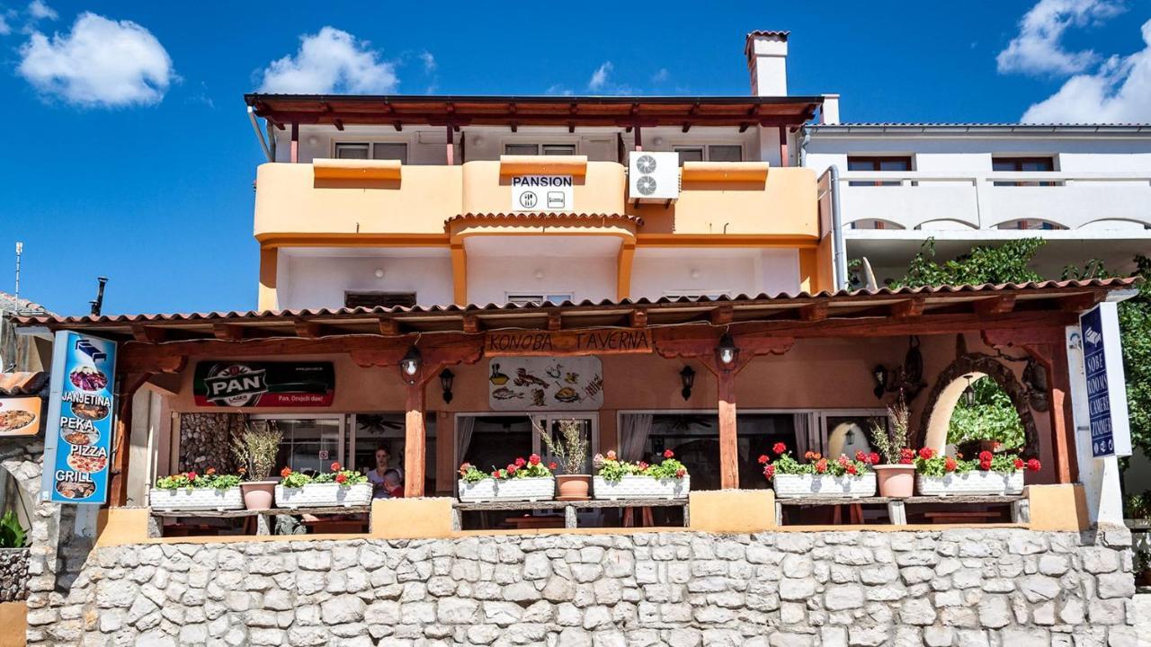 Pag Marina Rooms & Apartment Pag Town Exterior photo